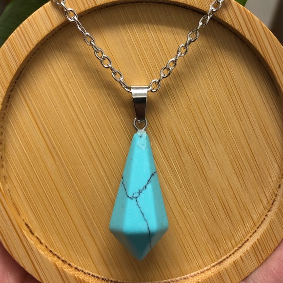 Blue Howlite Hexagonal Chakra Points Pendant Necklace - Picture 4 of 4